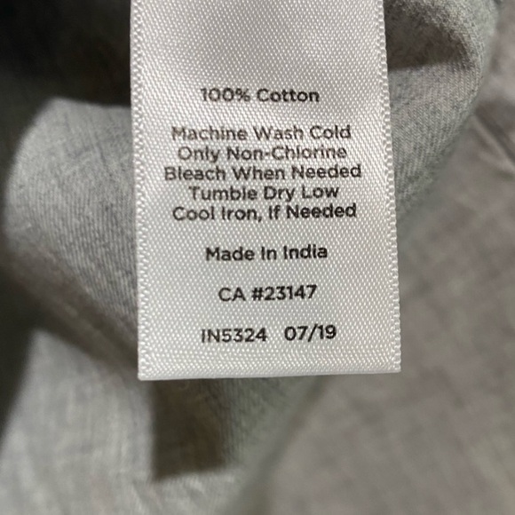 Talbots Women's Gray Polar Bear Collar Button Up Long Sleeve Size XS - Picture 4 of 5